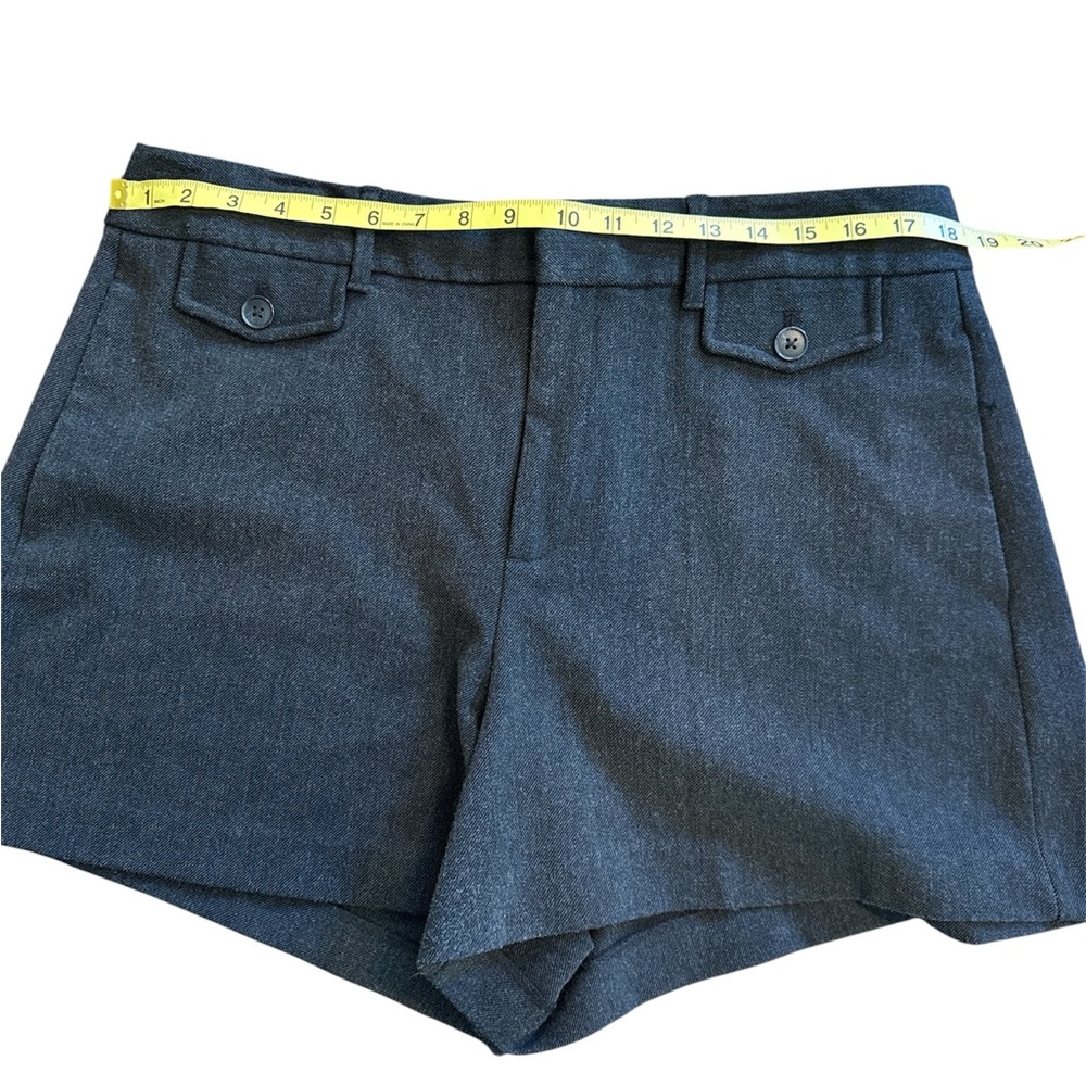 GAP Charcoal Shorts womens size 16 - Picture 2 of 7